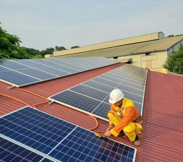 Solarkabels en dak onderhoud